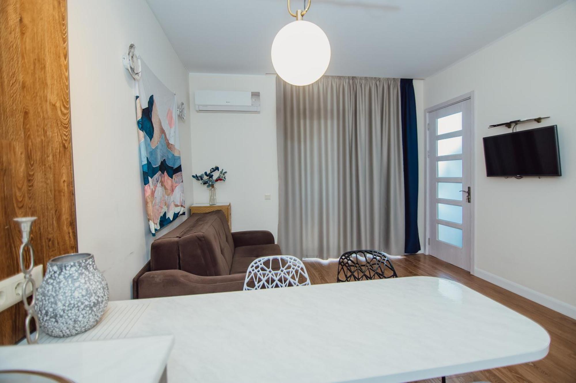 The Blue Perl 3 Apartment Батуми Екстериор снимка