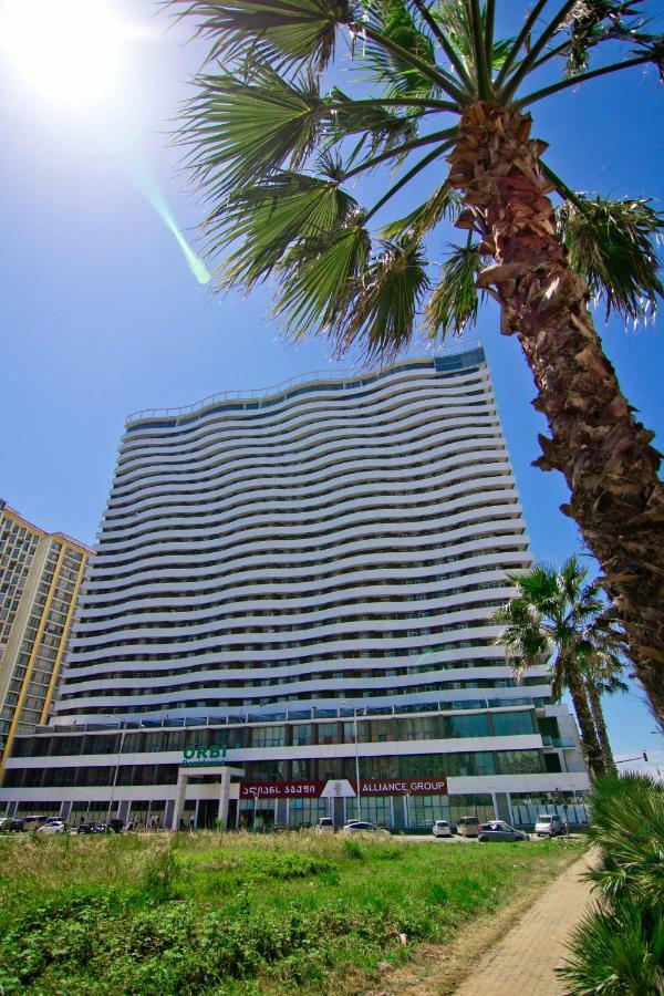 The Blue Perl 3 Apartment Батуми Екстериор снимка